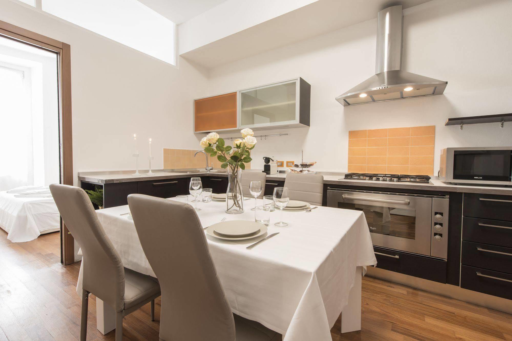 Milan Royal Suites Buitenkant foto