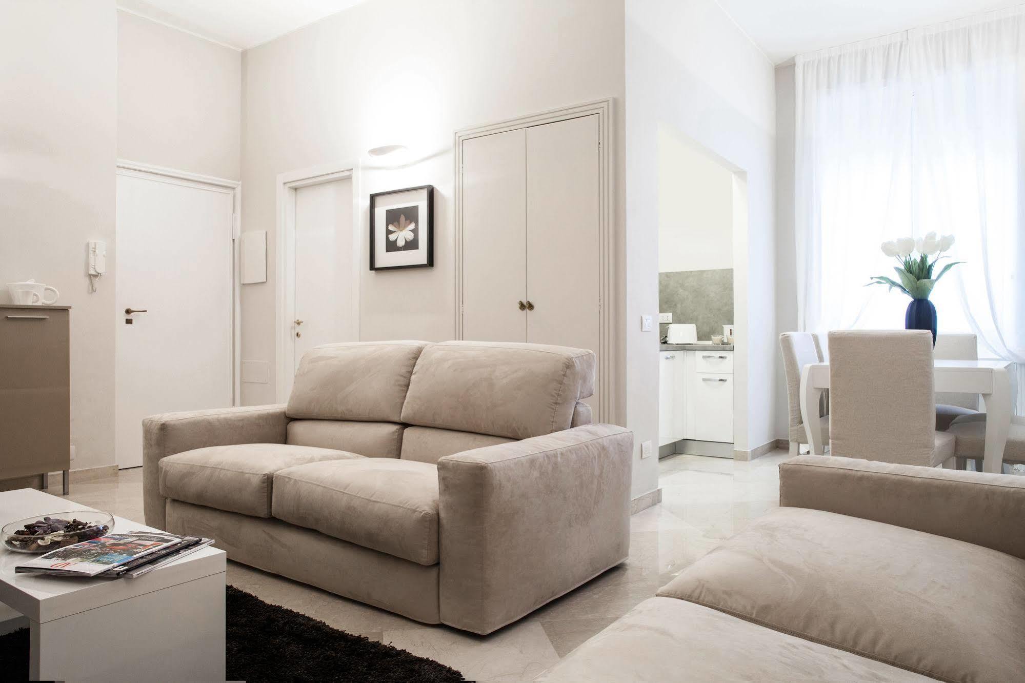 Milan Royal Suites Buitenkant foto