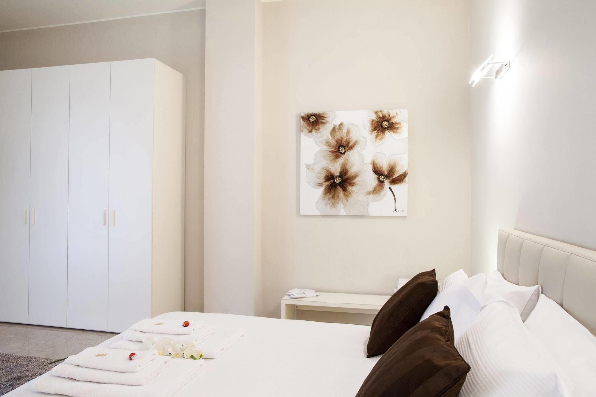 Milan Royal Suites Buitenkant foto