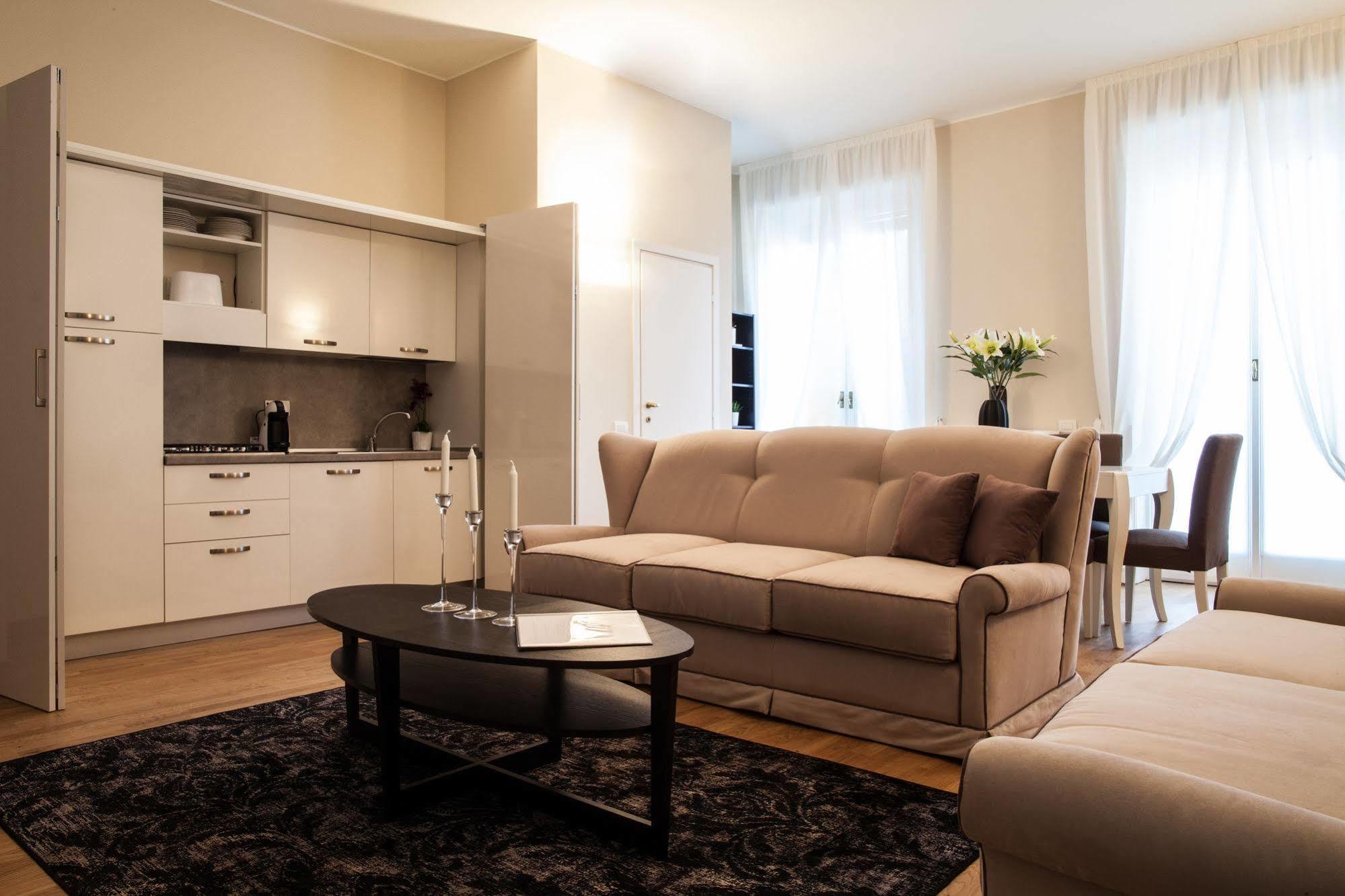 Milan Royal Suites Buitenkant foto