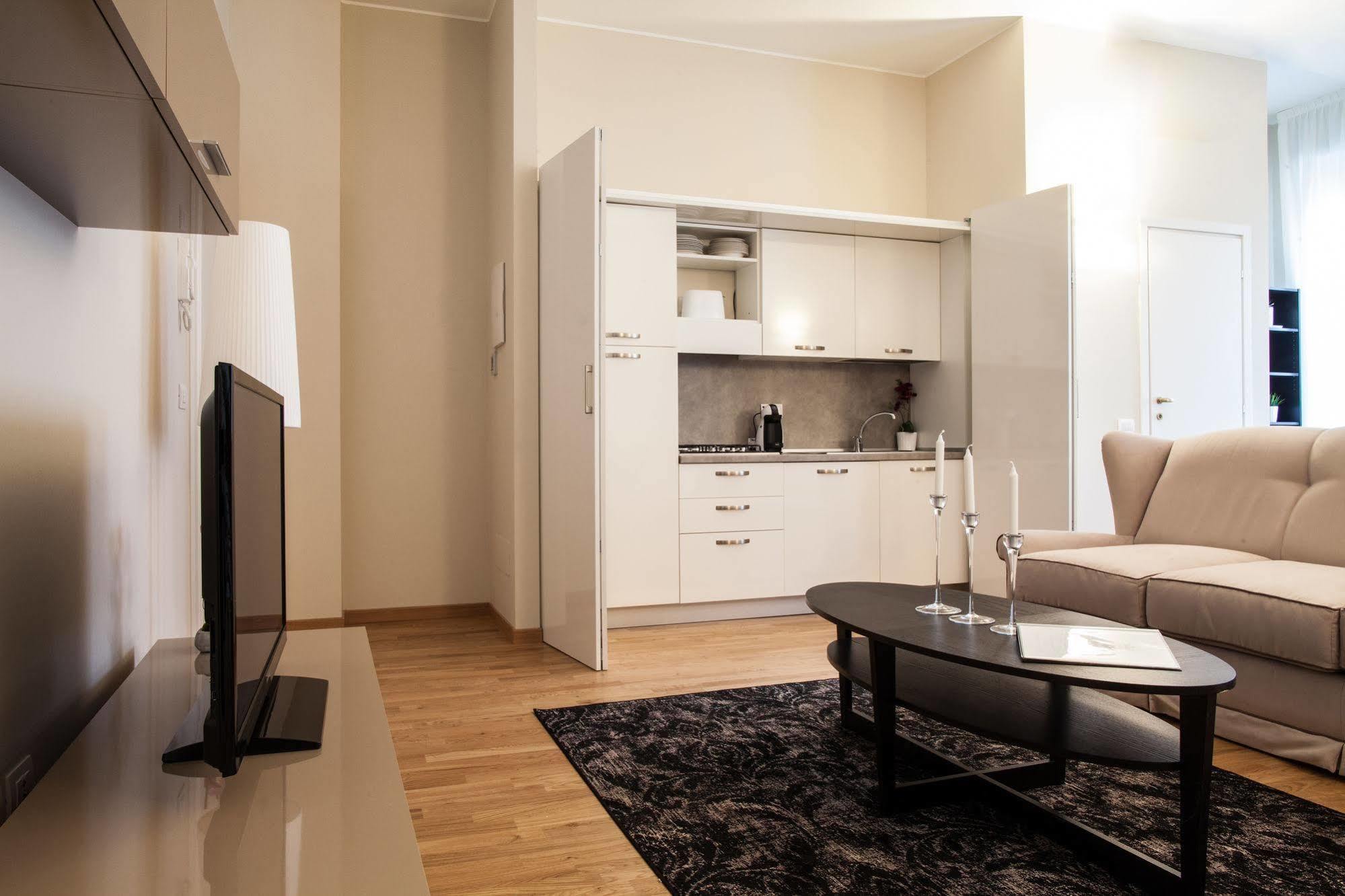Milan Royal Suites Buitenkant foto