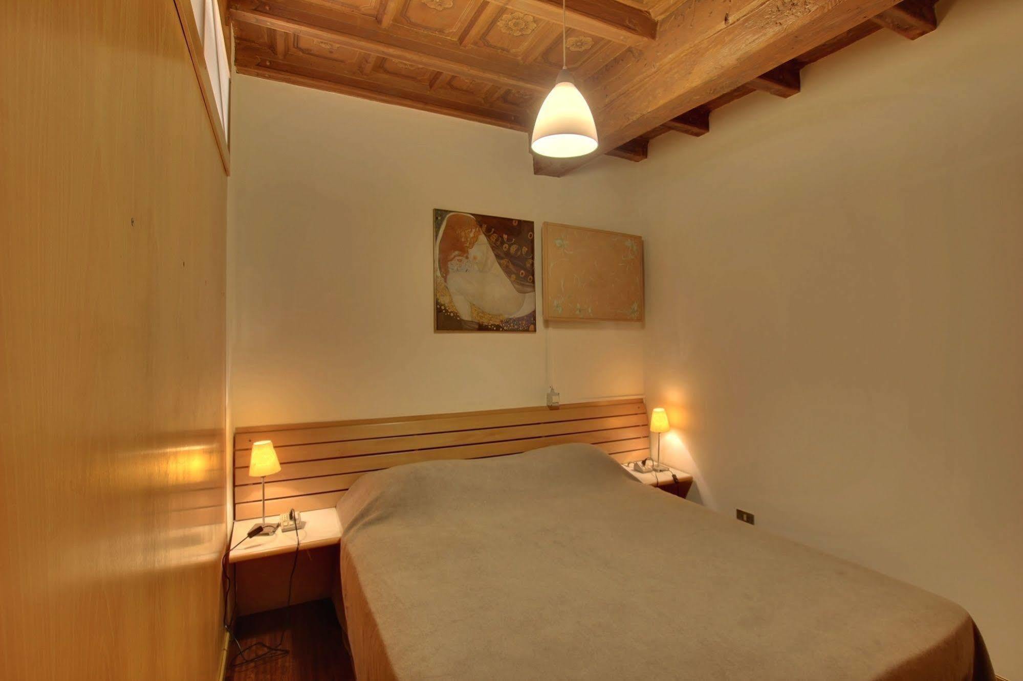 Milan Royal Suites Buitenkant foto